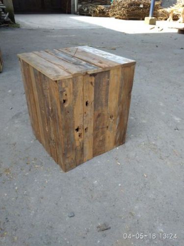 Mauri Recycled Teak Square Stool